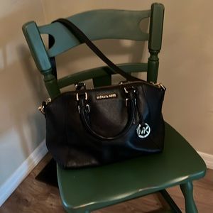 Authentic Michael Kors Saffiano Leather Lg Satchel